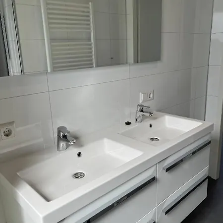 Vakantiehuis Enkhuizer Ijsselmeerstrand Erste Reihe Mit Zaun Hausnr 204 Enkhuizen